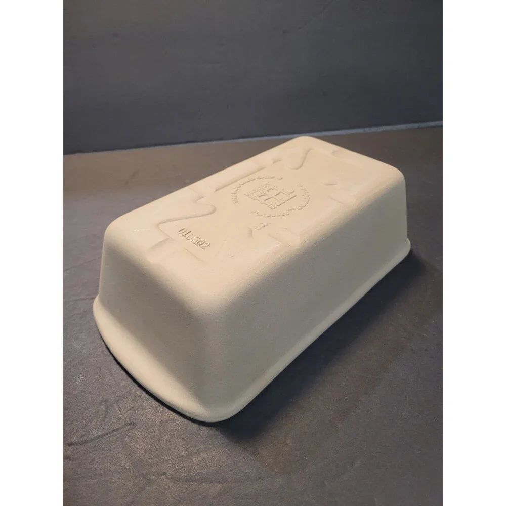 The Pampered Chef Family Heritage Stoneware Loaf Pan Bread Meatloaf 010602 USA